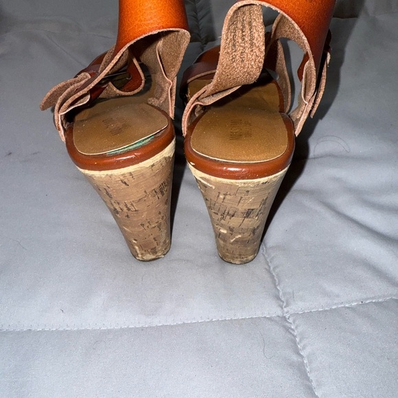 Mossimo Supply Co. Brown Strappy Wedges Size 6 - Picture 2 of 4